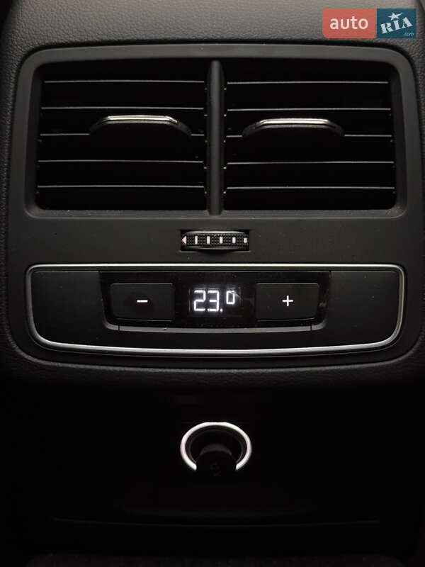 Седан Audi A4 2016 в Вінниці