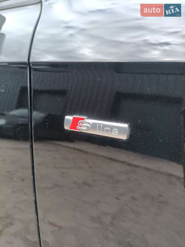 Седан Audi A4 2010 в Львові