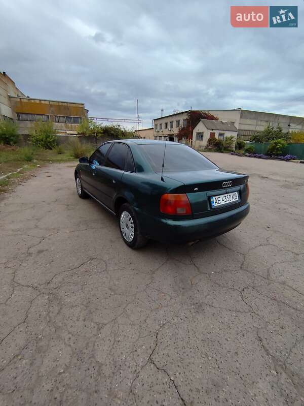 Седан Audi A4 1996 в Софіївці фото 4 Седан Audi A4 1996 в Софіївці