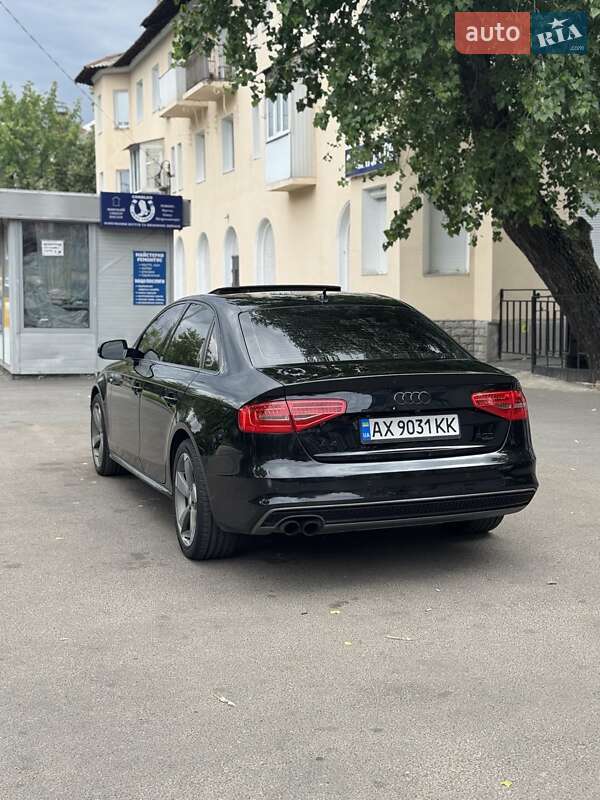 Седан Audi A4 2014 в Києві