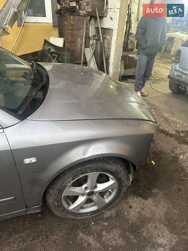 Универсал Audi A4 2003 в Чернигове