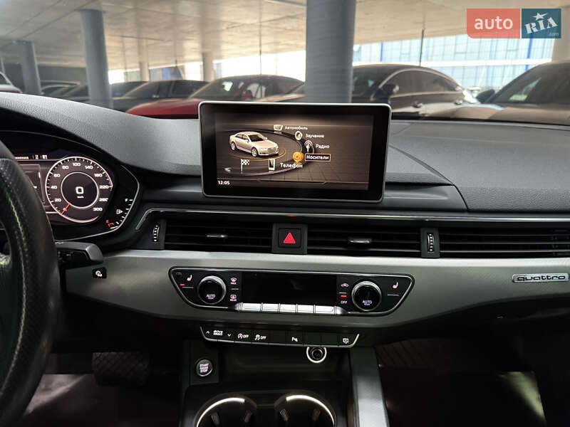 Седан Audi A4 2015 в Одесі