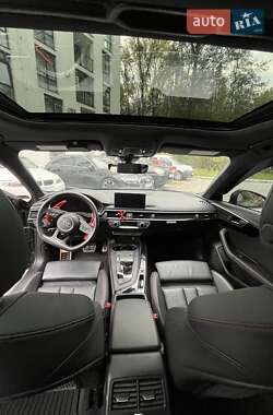 Седан Audi A4 2019 в 