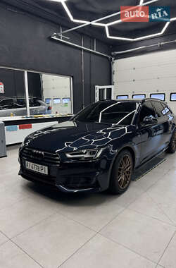 Універсал Audi A4 2017 в 