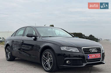 Седан Audi A4 2011 в 