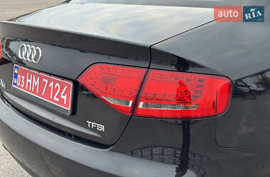 Седан Audi A4 2011 в 