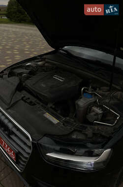 Универсал Audi A4 2012 в 
