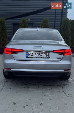 Седан Audi A4 2016 в 