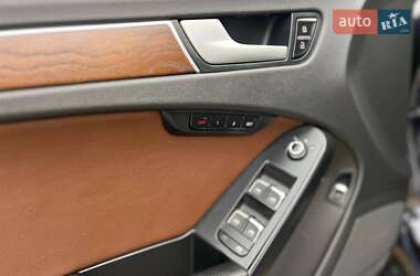 Седан Audi A4 2015 в 