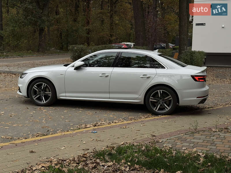 Седан Audi A4 2017 в Києві