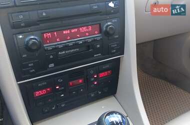 Седан Audi A4 2004 в 