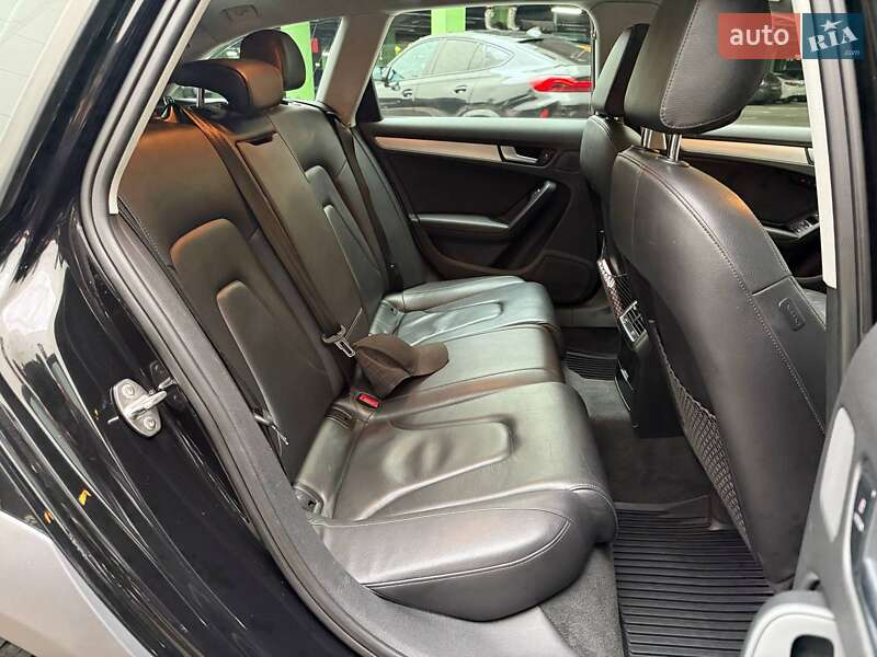Универсал Audi A4 2012 в Киеве