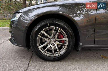 Седан Audi A4 2008 в  фото 5 Седан Audi A4 2008 в