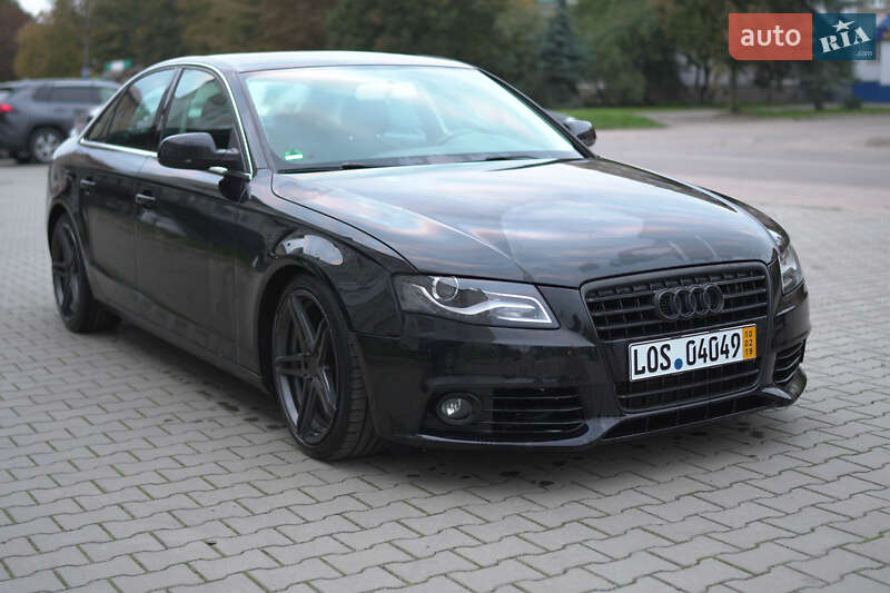 Седан Audi A4 2010 в 