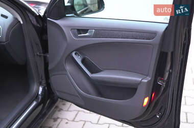 Седан Audi A4 2010 в 