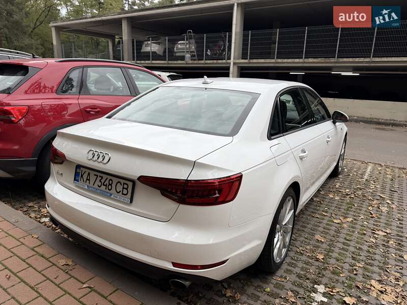 Седан Audi A4 2016 в Києві
