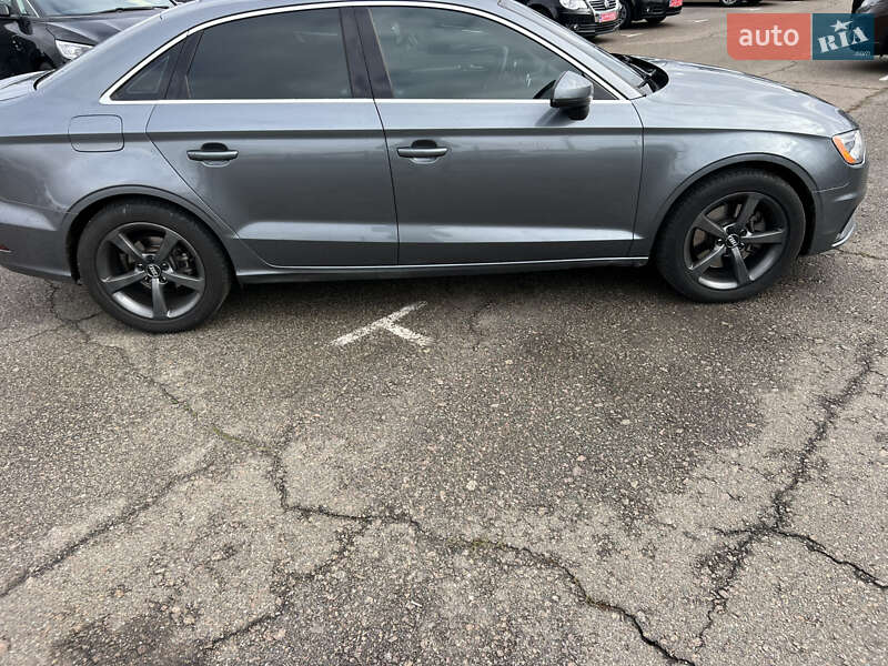 Седан Audi A4 2014 в Києві фото 8 Седан Audi A4 2014 в Києві