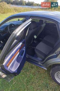 Седан Audi A4 1995 в 
