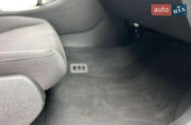 Универсал Audi A4 2006 в  фото 49 Универсал Audi A4 2006 в