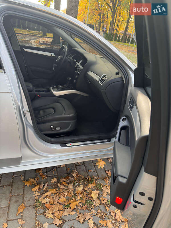 Седан Audi A4 2014 в Харкові