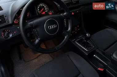 Седан Audi A4 2002 в 