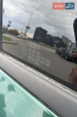 Седан Audi A4 1997 в 
