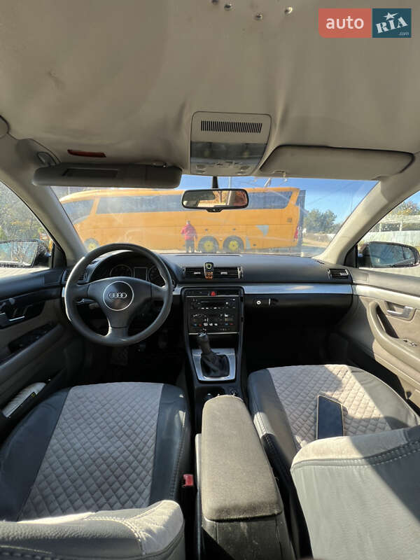 Универсал Audi A4 2003 в Старом Самборе