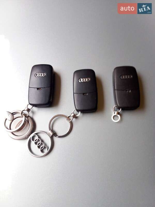 Седан Audi A4 2003 в Харькове