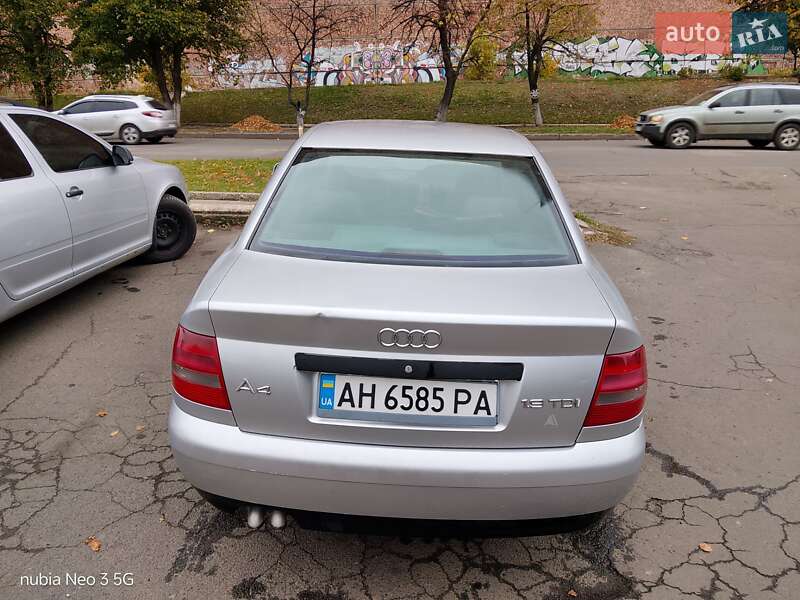 Седан Audi A4 2000 в Слов'янську