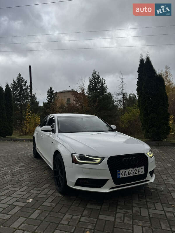Audi A4 2014