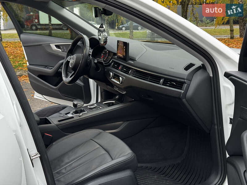 Седан Audi A4 2016 в Белой Церкви