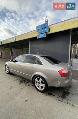 Седан Audi A4 2003 в 