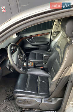 Седан Audi A4 2003 в 