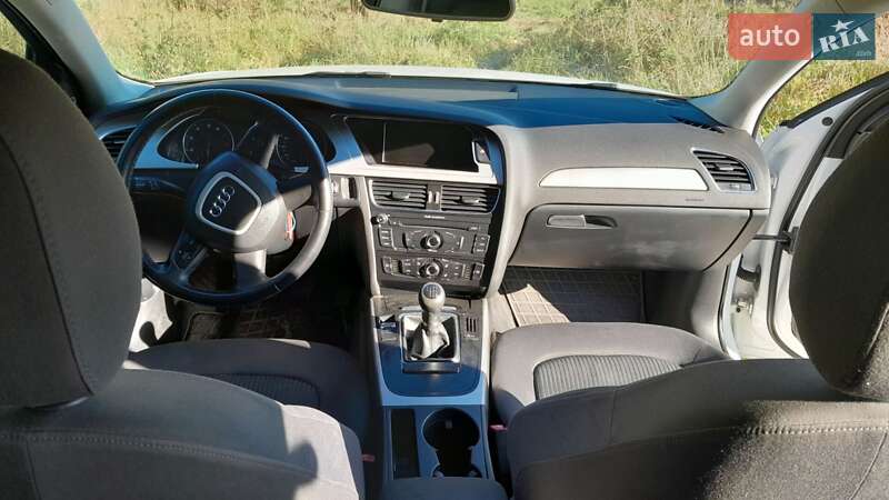Седан Audi A4 2010 в Богородчанах фото 4 Седан Audi A4 2010 в Богородчанах