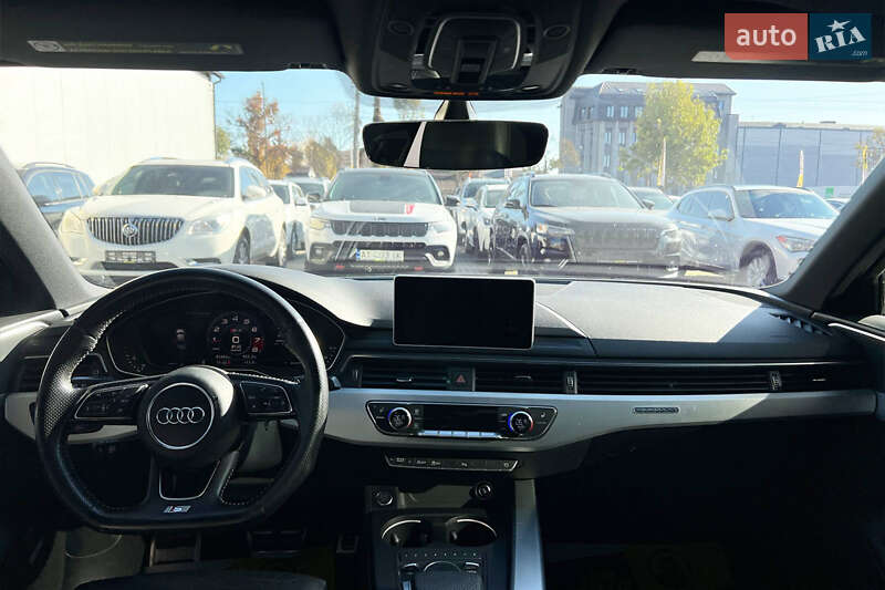 Седан Audi A4 2016 в Івано-Франківську