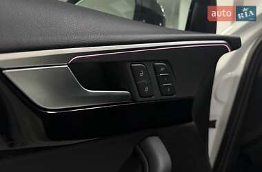Седан Audi A4 2024 в 