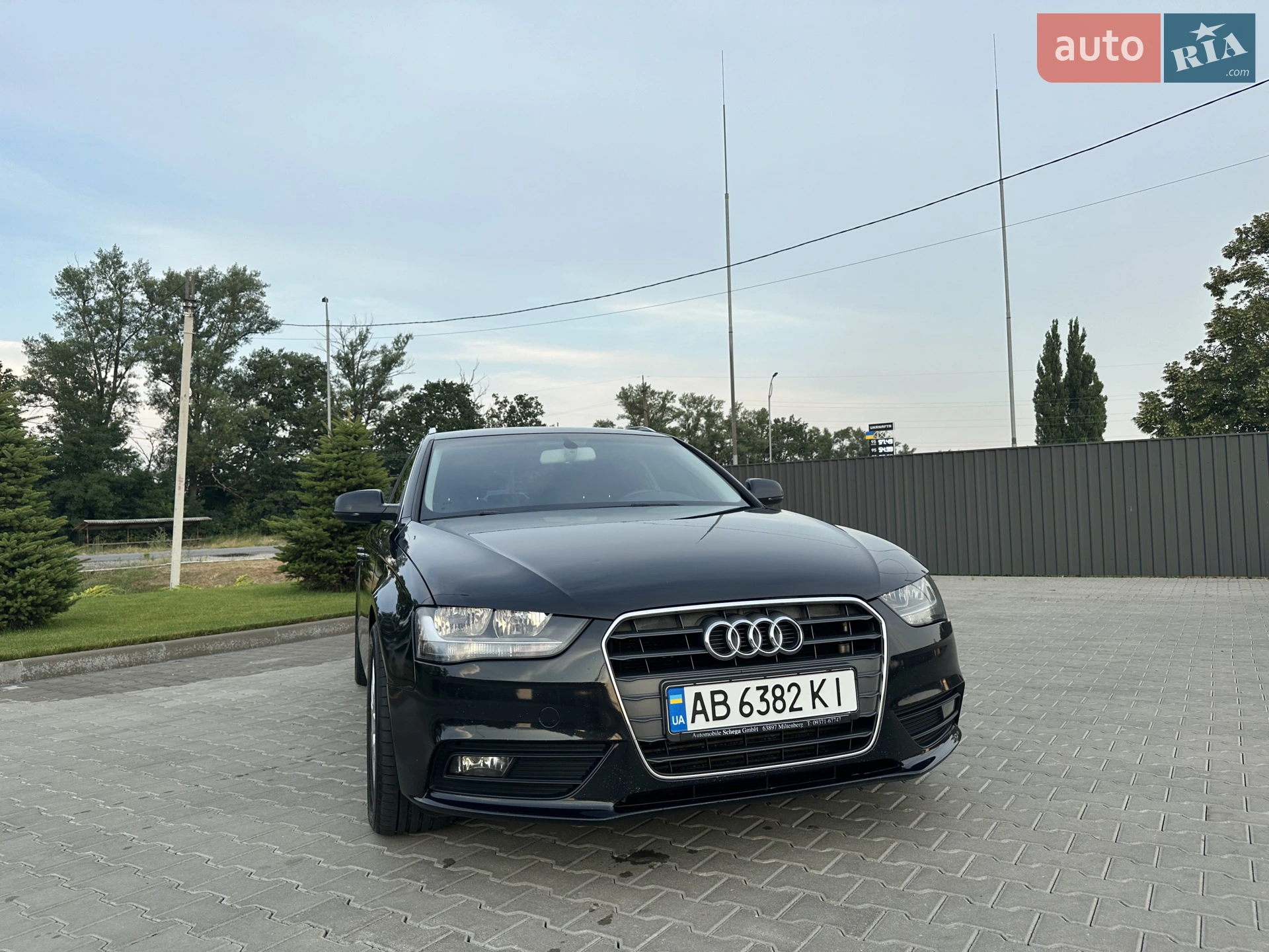 2012 Audi A4 - мініатюра 13