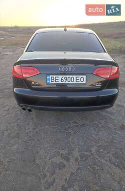 Седан Audi A4 2011 в 