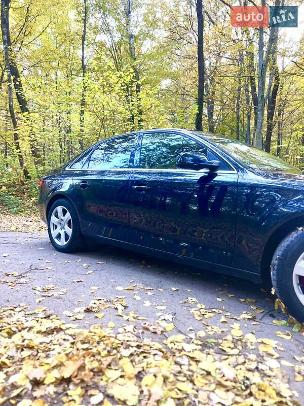 Седан Audi A4 2011 в Долине фото 6 Седан Audi A4 2011 в Долине