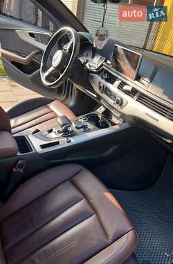 Седан Audi A4 2016 в  фото 7 Седан Audi A4 2016 в