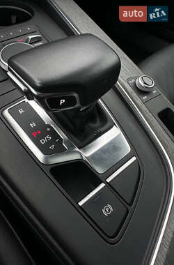 Седан Audi A4 2019 в  фото 24 Седан Audi A4 2019 в