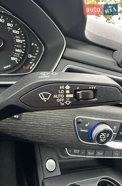 Седан Audi A4 2019 в  фото 44 Седан Audi A4 2019 в