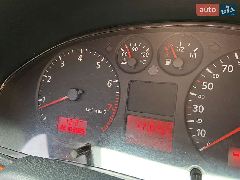 Універсал Audi A4 1999 в Малині фото 11 Універсал Audi A4 1999 в Малині