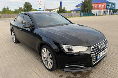 Седан Audi A4 2016 в 