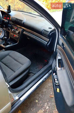 Універсал Audi A4 2000 в 