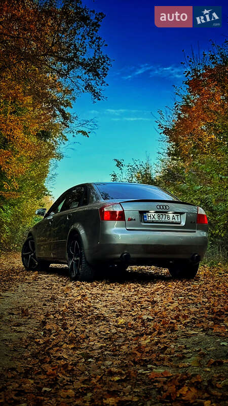 Audi A4 2004 Audi A4 2004