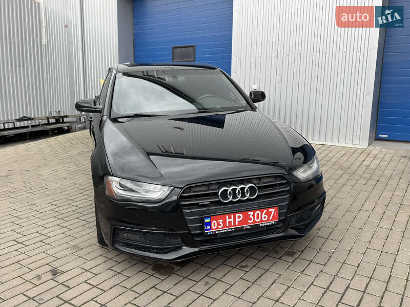 Седан Audi A4 2015 в Рівному