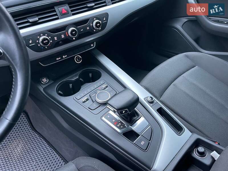 Седан Audi A4 2018 в Києві фото 21 Седан Audi A4 2018 в Києві