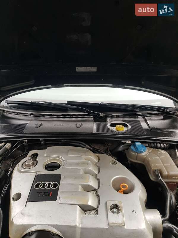 Седан Audi A4 2001 в Мене фото 45 Седан Audi A4 2001 в Мене