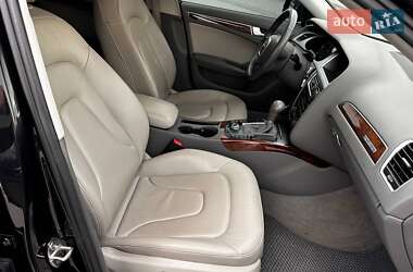 Седан Audi A4 2011 в  фото 30 Седан Audi A4 2011 в
